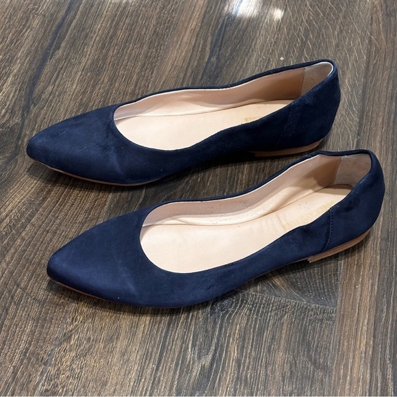 Coach and Four navy blue suede flats size 7 - Picture 9 of 9